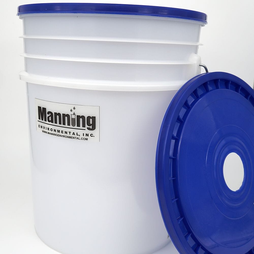 Container, 5-gallon (20 L) Polyethylene With Lids - Manning
